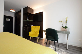 Luxstay Karben
