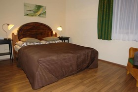 Perabo´s Gasthof Weingut & Gästehaus Restaurant Mit Vinothek
