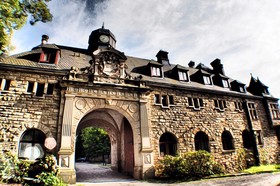 Schloss Hotel Wolfsbrunnen