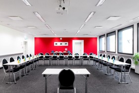 Airport- & Seminarhotel Neu-Isenburg