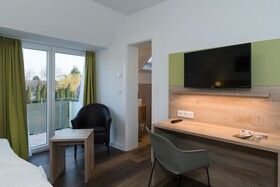 Roca Restaurant And Hotel