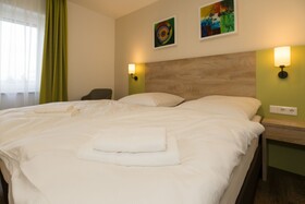 Roca Restaurant And Hotel
