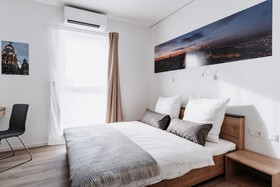 Step Inn Hotel