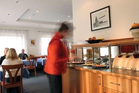 Hotel Zeppelin