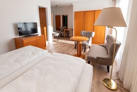 Forest Apartments & Rooms