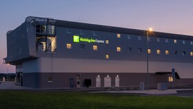 Holiday Inn Express Hamburg South A7 AS42, an IHG Hotel