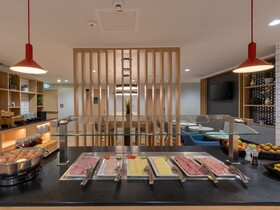 Holiday Inn Express Hamburg South A7 AS42, an IHG Hotel