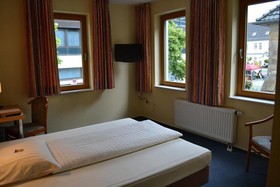 Am Schlosstor