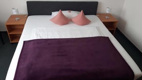 Hotel-Cafe-Galerie