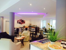 Skyline Hotel
