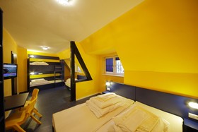 Bed'n Budget Hostel