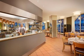 DoubleTree by Hilton Hannover Schweizerhof