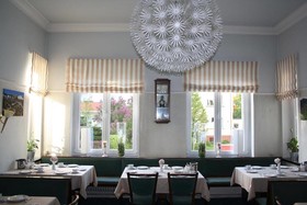 Hotel Flora