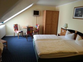 Hotel Flora