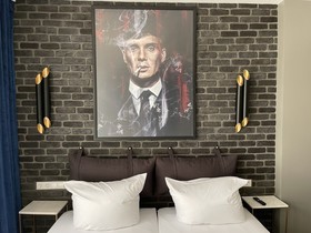IQ Hotel