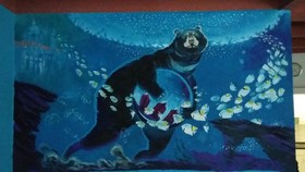 Schwarzer Bär