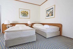 Seehotel am Tankumsee