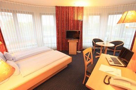 Hotel Near By