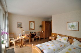 Landhaus & Pension Heidehof