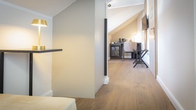 Delphi Hotel & Restaurant