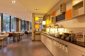 Vienna House Easy by Wyndham Osnabrück