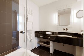 Vienna House Easy by Wyndham Osnabrück