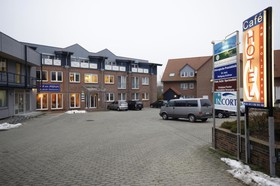 Café und Hotel am Holzhafen