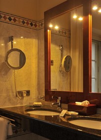 Relais & Châteaux Schlosshotel Burg Schlitz