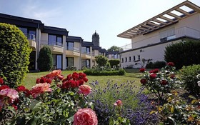 Villa am Rhein