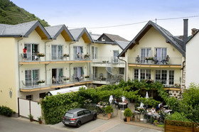 Winzerhotel zum Moselstrand