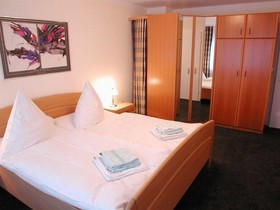 Ferienwohnungen Haus zur Linde