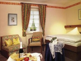 Mosel Weinhotel Steffensberg