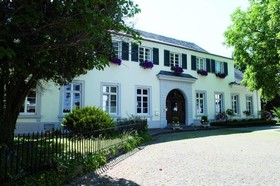 Karolingerhof Dormitorium