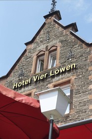 Vier Löwen