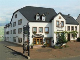 Weingut Fröhliches Weinfass