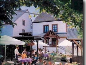 Weingut Fröhliches Weinfass