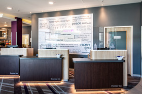 Premier Inn Köln City Süd Hotel