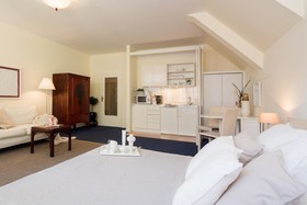 Apartmenthaus Hohe Straße UG