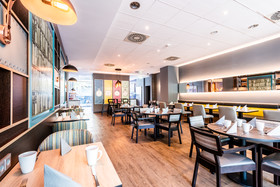 Premier Inn Essen City Limbecker Platz Hotel