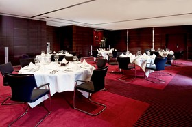 Sheraton Düsseldorf Airport Hotel