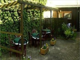 City-West Restaurant & Hotel