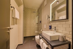 Vienna House Easy by Wyndham Bonn