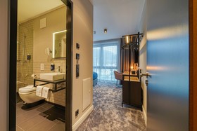 Vienna House Easy by Wyndham Bonn