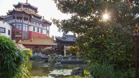 Hotel Ling Bao