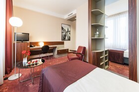 Premier Inn Köln City Mediapark