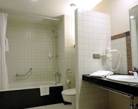 Premier Inn Köln City Mediapark