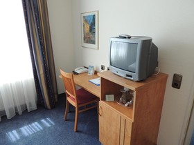 Airport BusinessHotel Köln