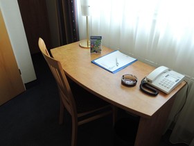 Airport BusinessHotel Köln