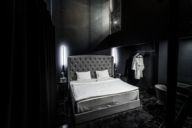 Black Hotels