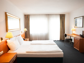 INA Hotel Royal